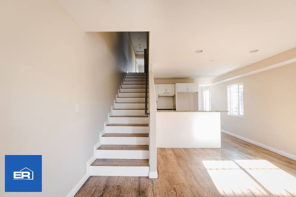 Townhouse for rent at 2722 Cincinnati St, Los Angeles, CA 90033