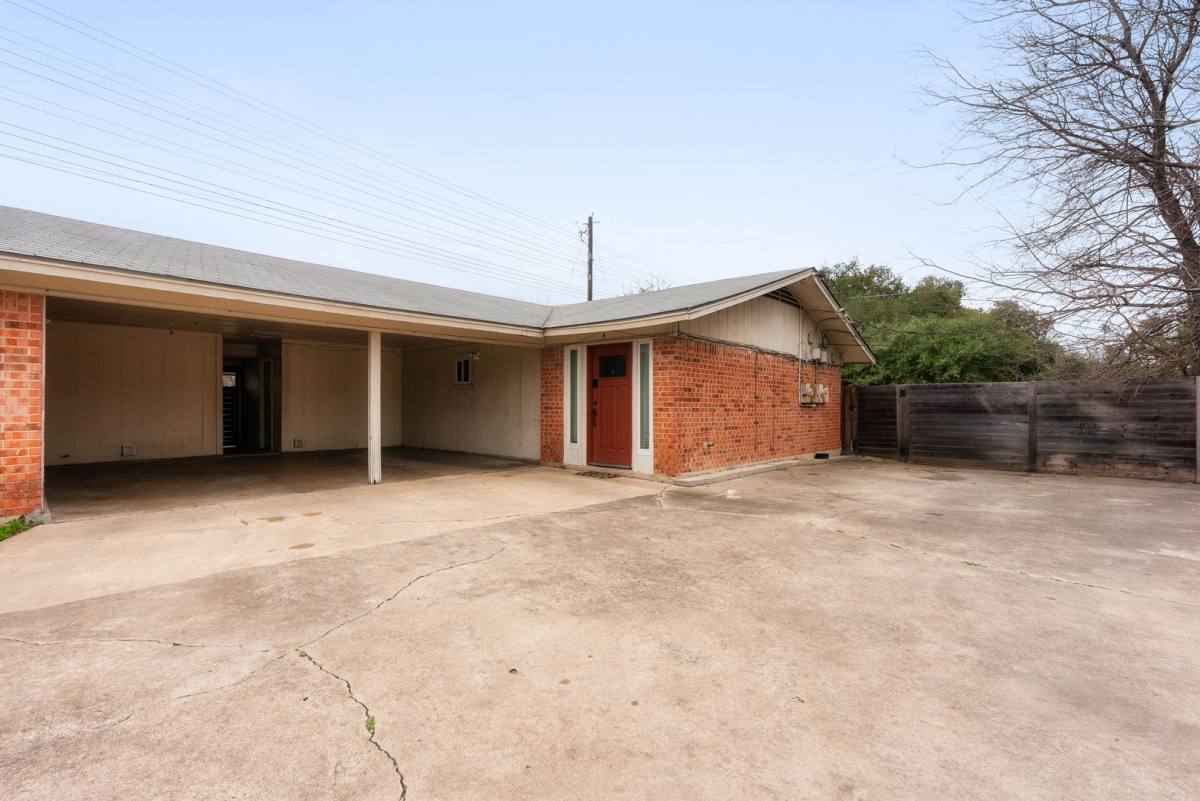 House for rent at 2408 Ventura Dr, Austin, TX 78741