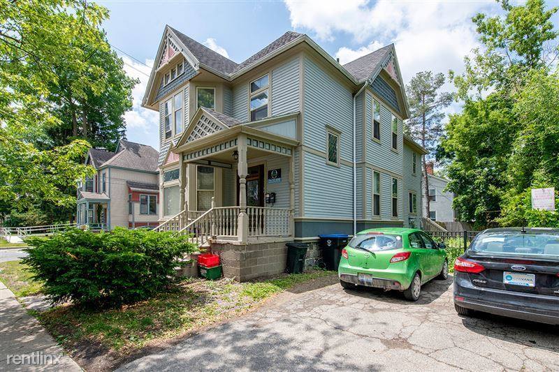 Apartment for rent at 301 N Washington, Ypsilanti, MI 48197
