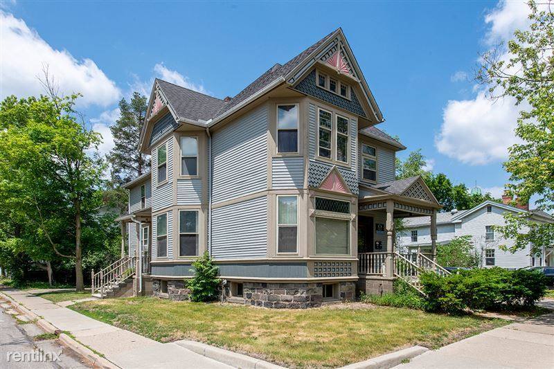Apartment for rent at 301 N Washington, Ypsilanti, MI 48197
