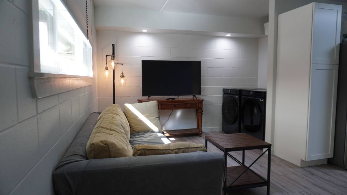 Apartment for rent at 1371 Lower Main St, Wailuku, HI 96793