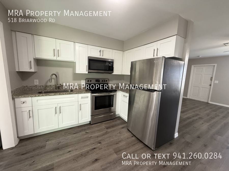 House for rent at 518 Briarwood Rd, Venice, FL 34293