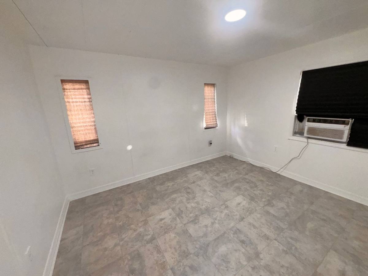 House for rent at 1137 S Christiana Ave, Apopka, FL 32703