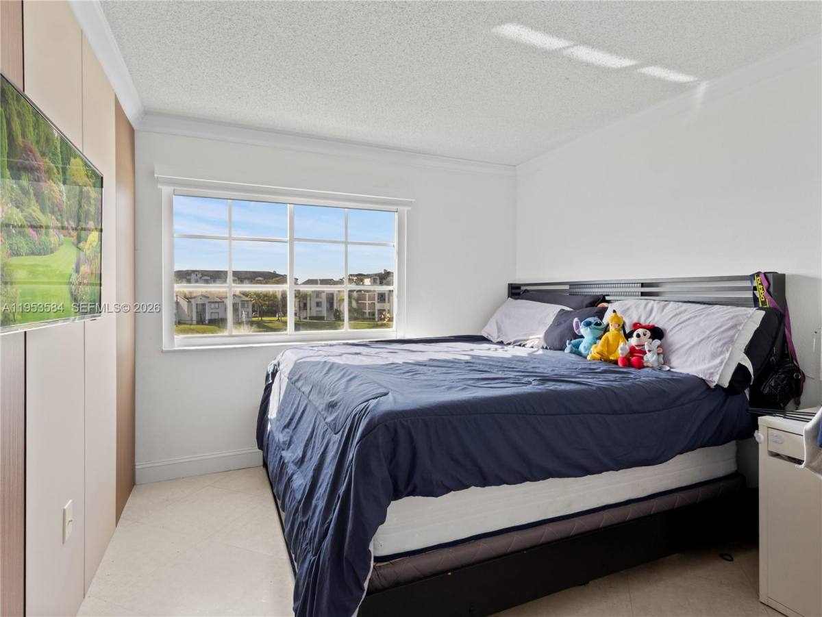 Apartment for rent at 4460 NW 107th Ave #3048, Miami, FL 33178