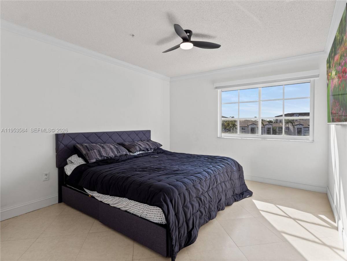 Apartment for rent at 4460 NW 107th Ave #3048, Miami, FL 33178