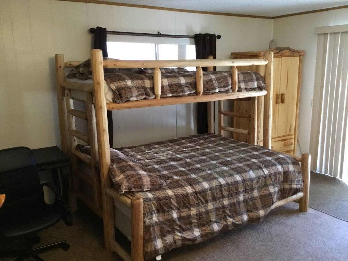 House for rent at 524 Wanita Lane, Big Bear Lake, CA 92315