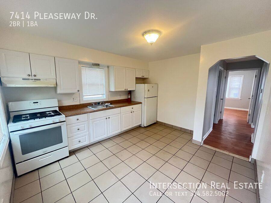 House for rent at 7414 Pleaseway Dr, Saint Louis, MO 63136