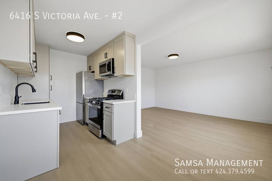Apartment for rent at 6416 S Victoria Ave #2, Los Angeles, CA 90043