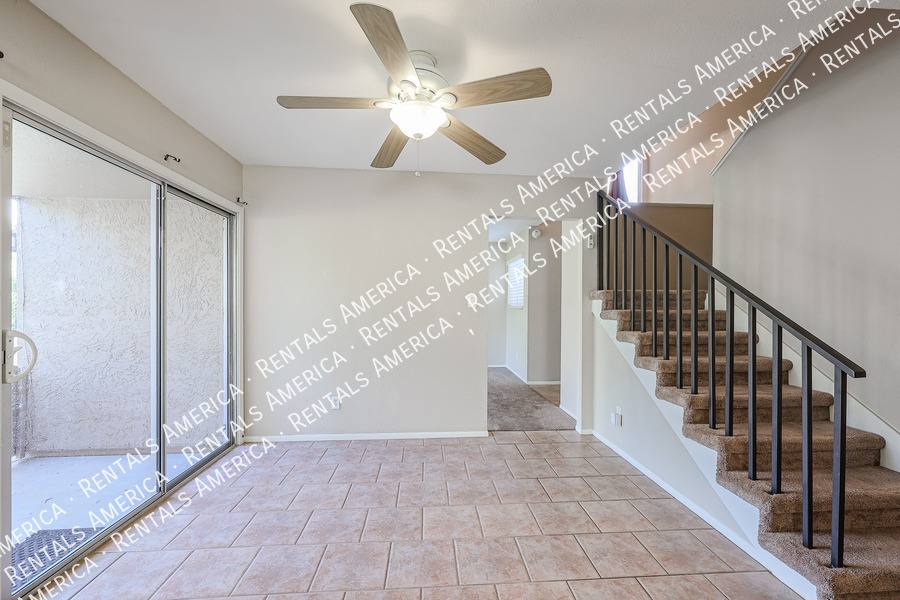Townhouse for rent at 4555 W Continental Dr, Glendale, AZ 85308