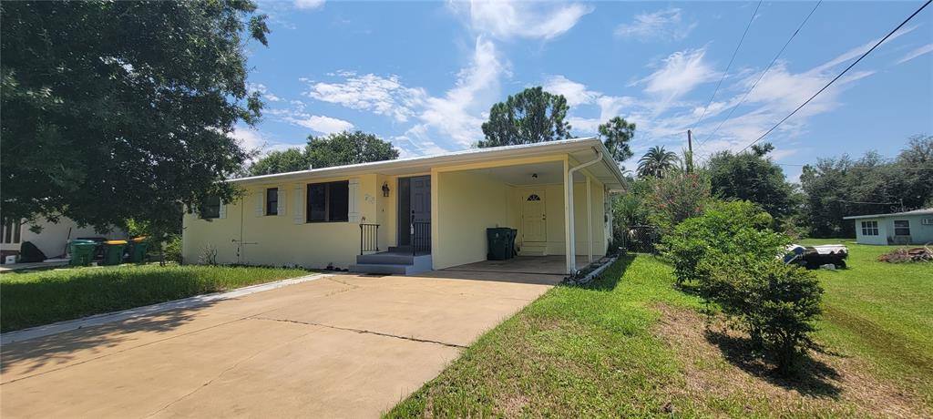 Apartment for rent at 3615 Dawson Lane, Punta Gorda, FL 33950