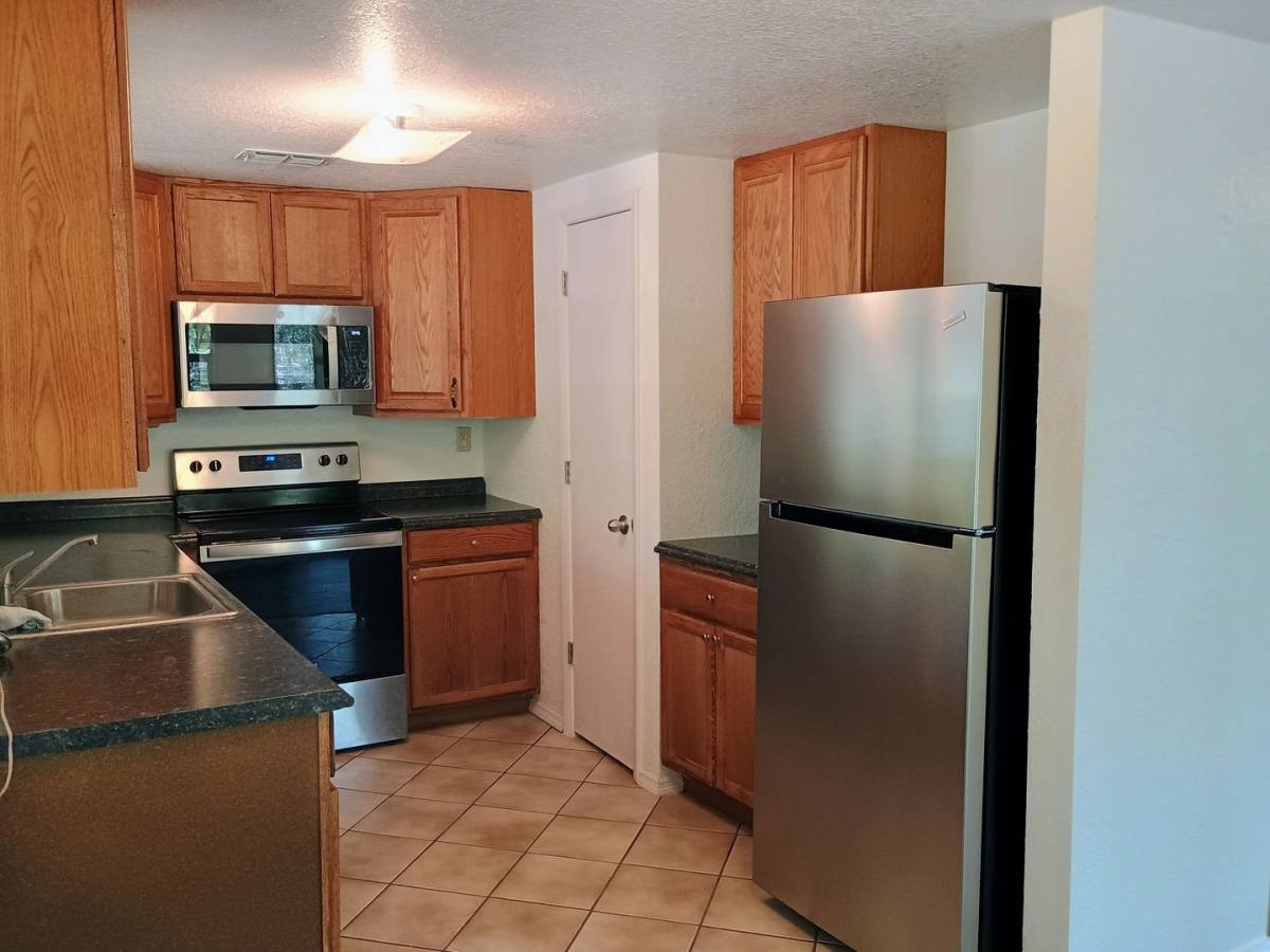 House for rent at 12740 County Rd, Webster, FL 33597