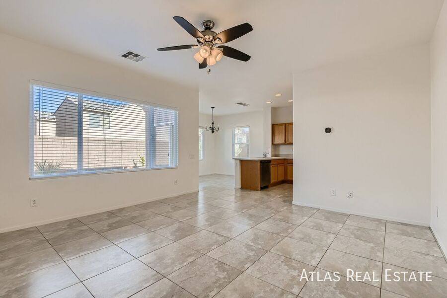 House for rent at 2692 Niddrie Ave, Henderson, NV 89044