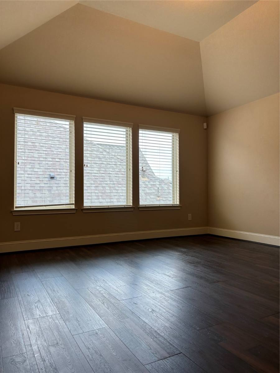 Apartment for rent at 27410 Bentridge Park Lane, Katy, TX 77494