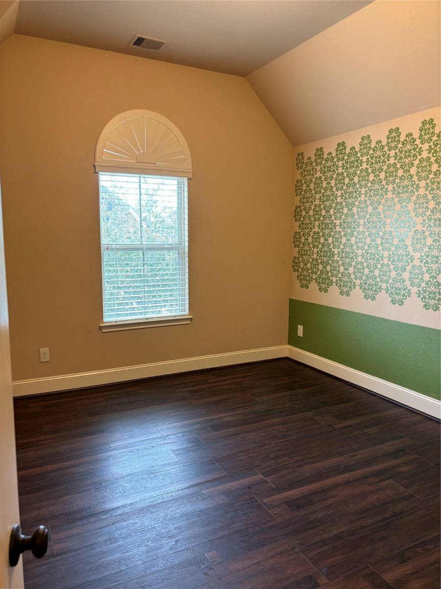 Apartment for rent at 27410 Bentridge Park Lane, Katy, TX 77494