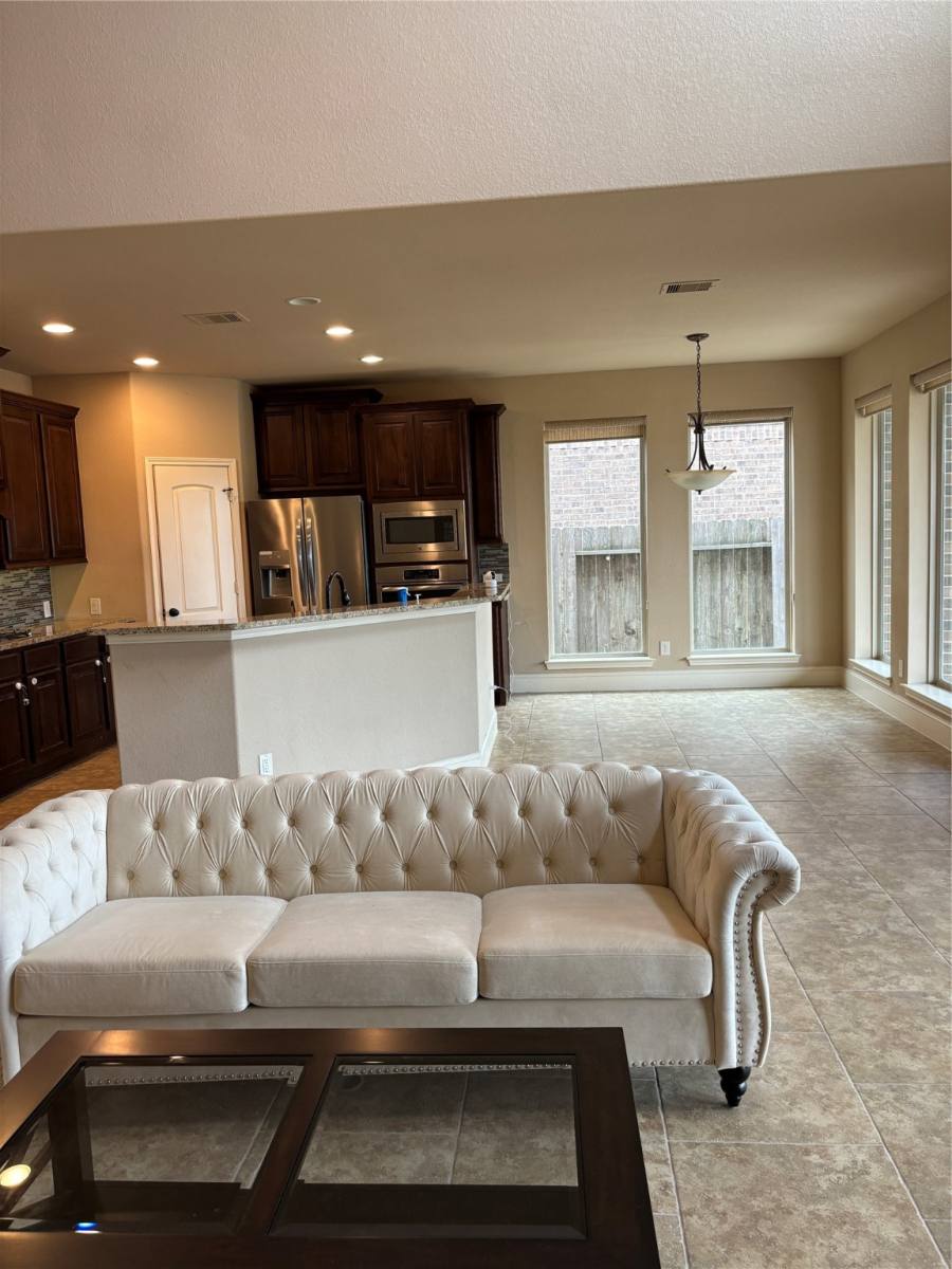 Apartment for rent at 27410 Bentridge Park Lane, Katy, TX 77494