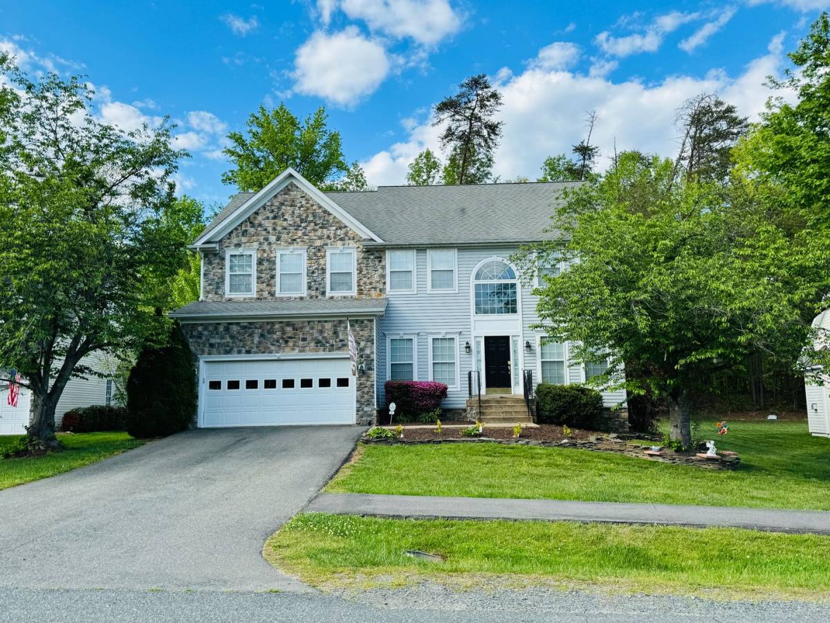 House for rent at 52 Lightfoot Dr, Stafford, VA 22554