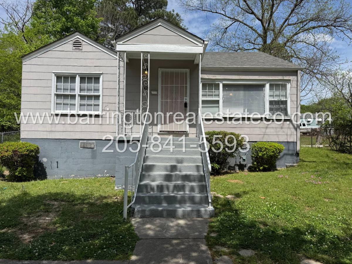 House for rent at 1420 Warrior Rd, Birmingham, AL 35218