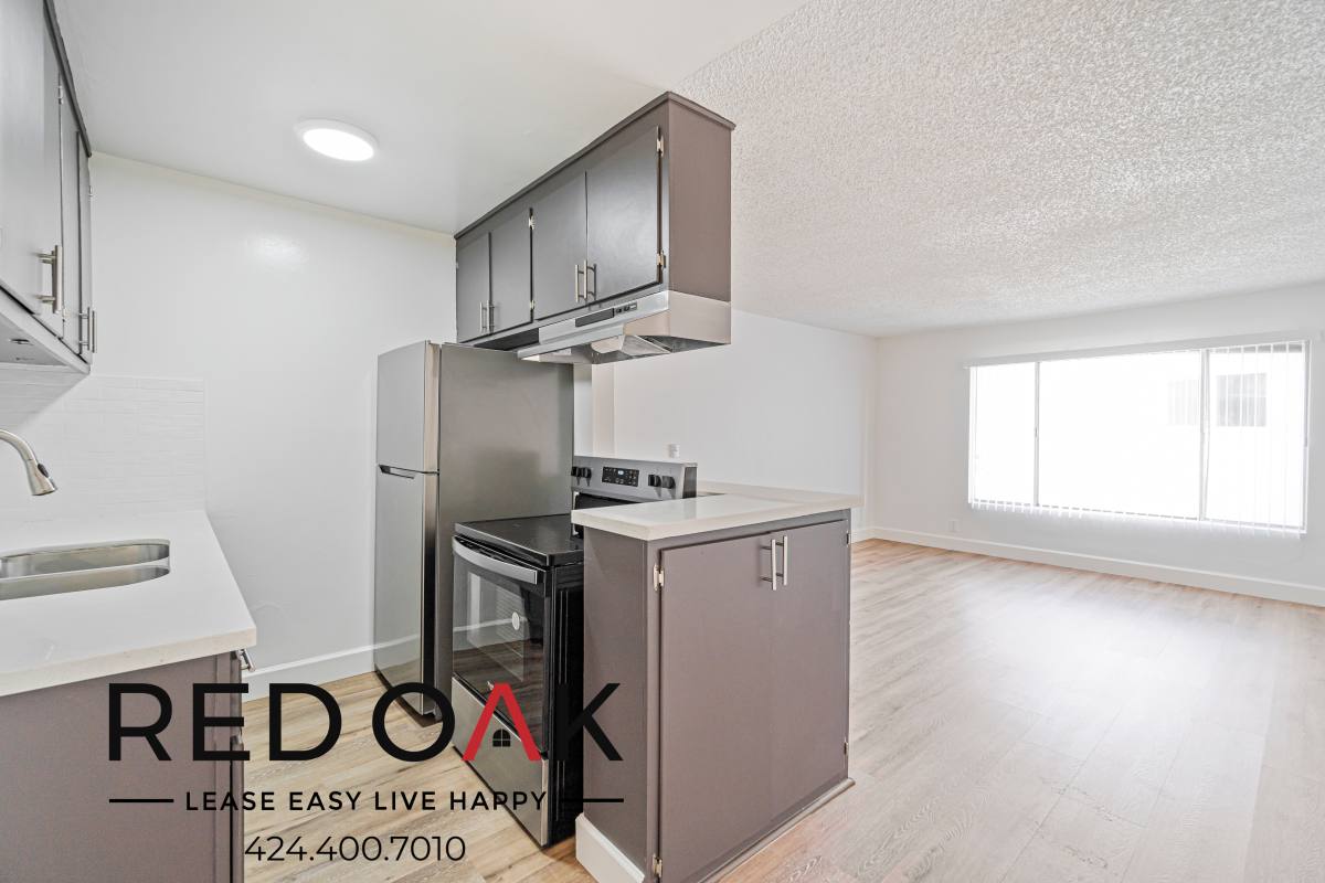 Condo for rent at 15525 Nordhoff St #29, North Hills, CA 91343