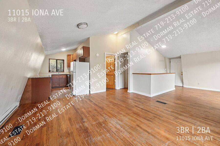 House for rent at 11015 Iona Ave, Green Mountain Falls, CO 80819