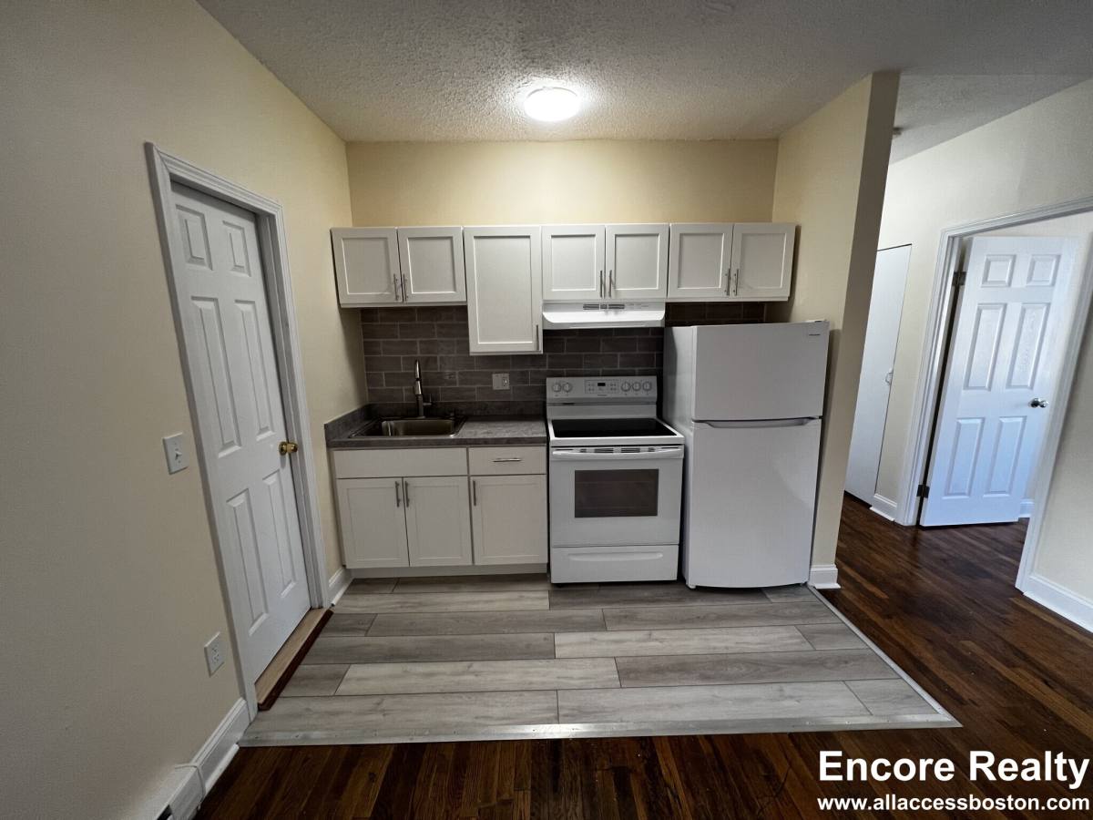 Apartment for rent at 888 Huntington Ave #7, Boston, MA 02115