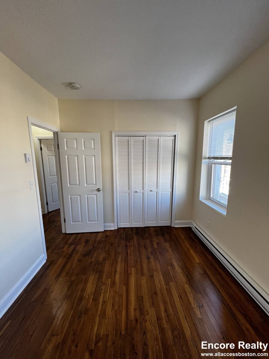 Apartment for rent at 888 Huntington Ave #7, Boston, MA 02115