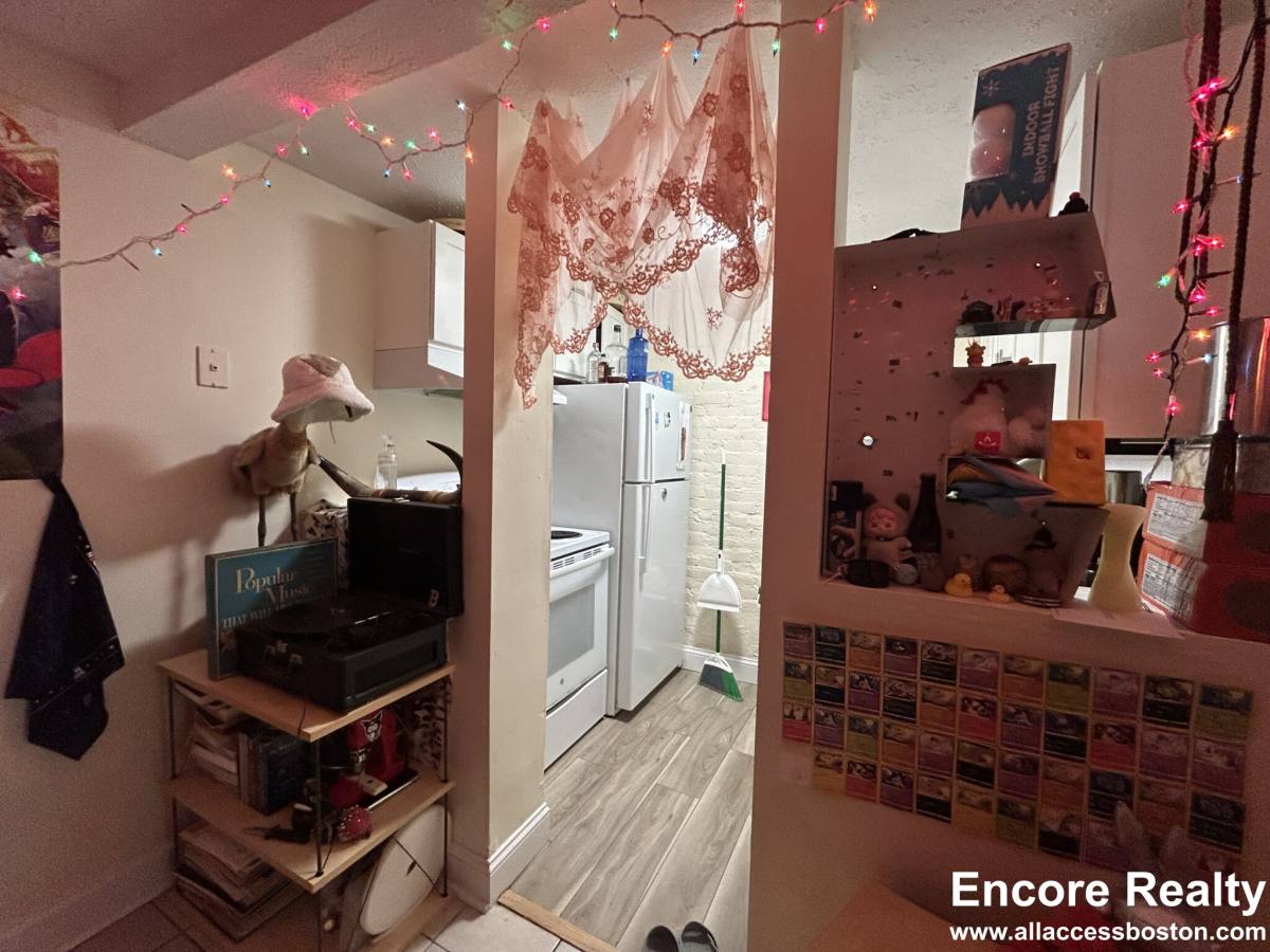 Apartment for rent at 888 Huntington Ave #7, Boston, MA 02115