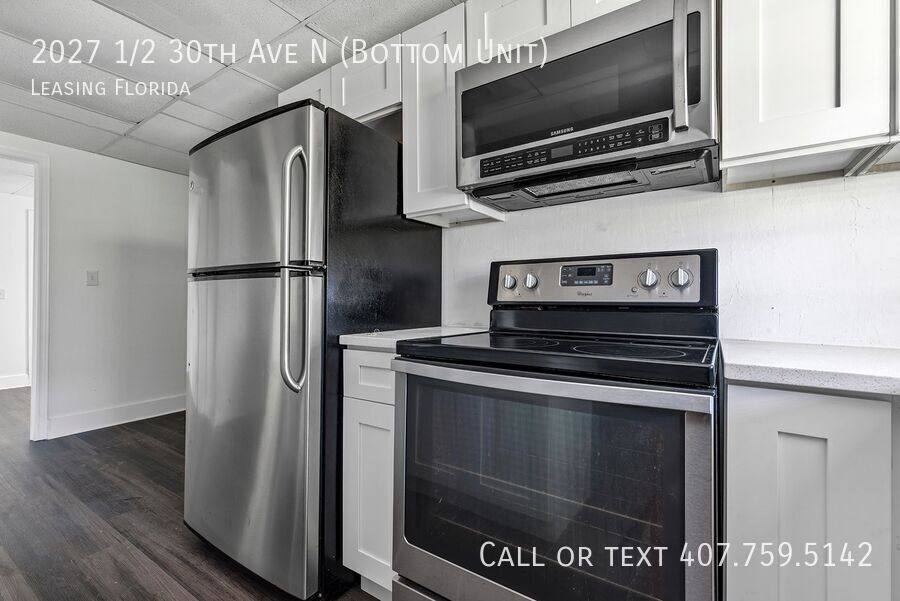 House for rent at 2027 1 2 30th Ave N Bottom, Saint Petersburg, FL 33713