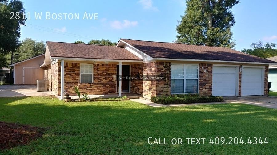 House for rent at 2811 W Boston Ave, Nederland, TX 77627