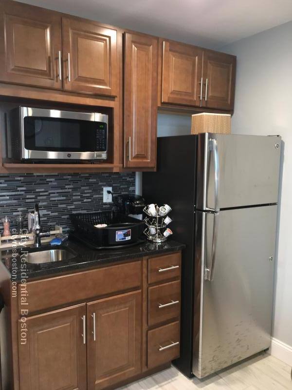 Apartment for rent at 4 Greenway Court #8, Brookline, MA 02446