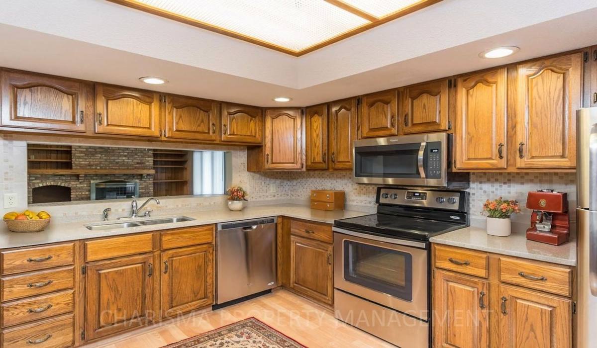 House for rent at 1605 E 49th St, Sioux Falls, SD 57103