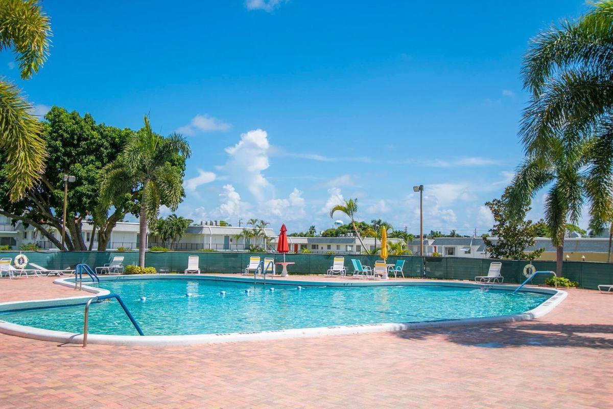 Condo for rent at 3362 Cynthia Lane #203, Lake Worth, FL 33461