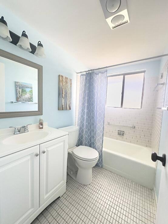 Condo for rent at 3362 Cynthia Lane #203, Lake Worth, FL 33461