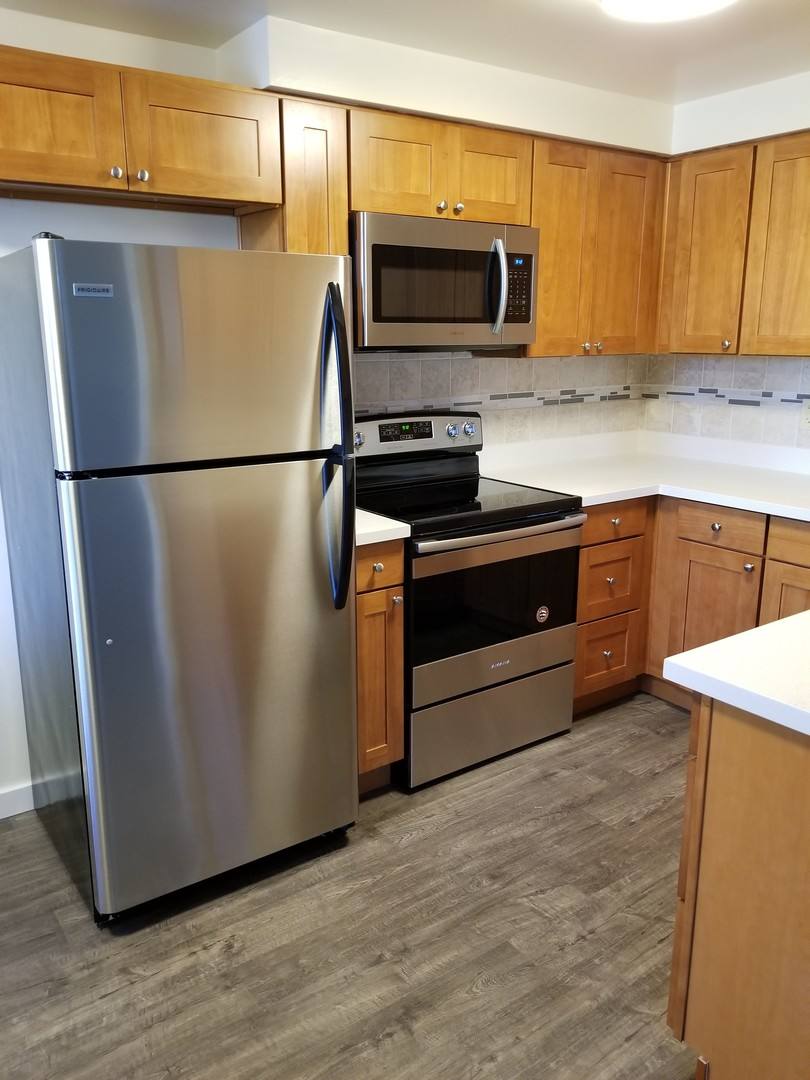 Apartment for rent at 3231 Nassau St, Everett, WA 98201