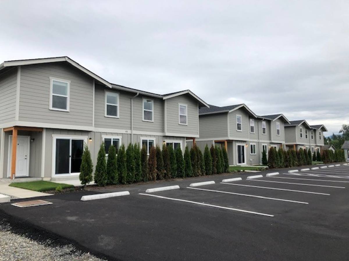 Apartment for rent at 404-412 W Front St, Sumas, WA 98295