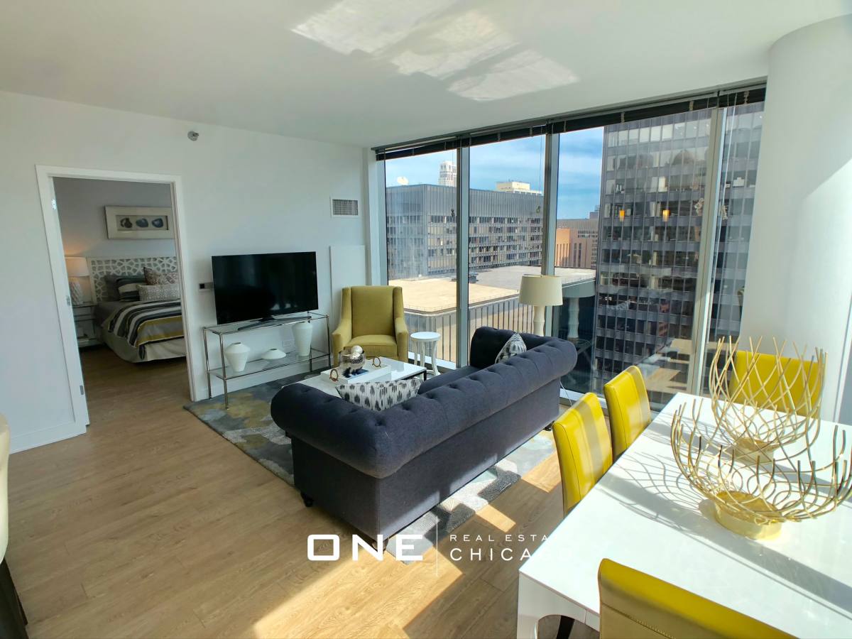 Apartment for rent at 210 N Michigan #5, Chicago, IL 60601