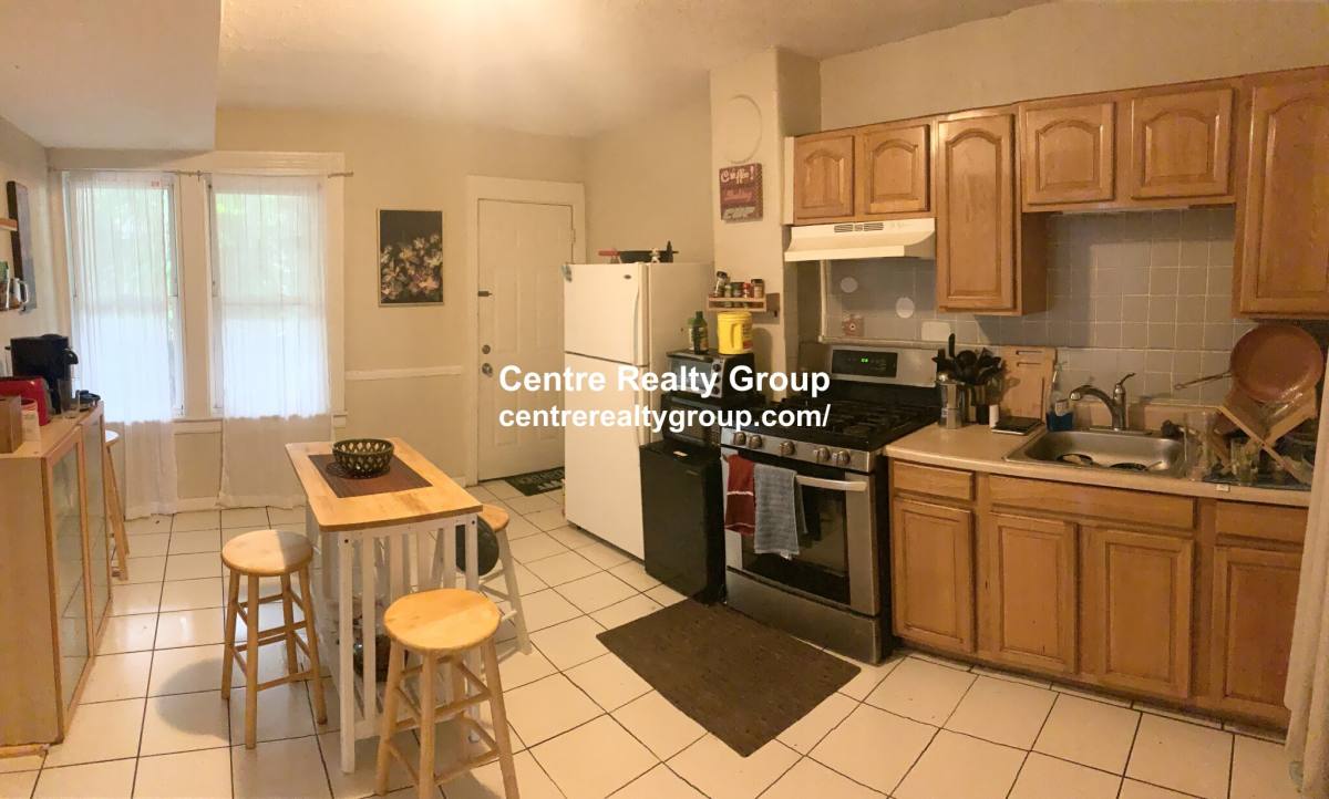 Apartment for rent at 160 Centre St #3, Roxbury, MA 02119