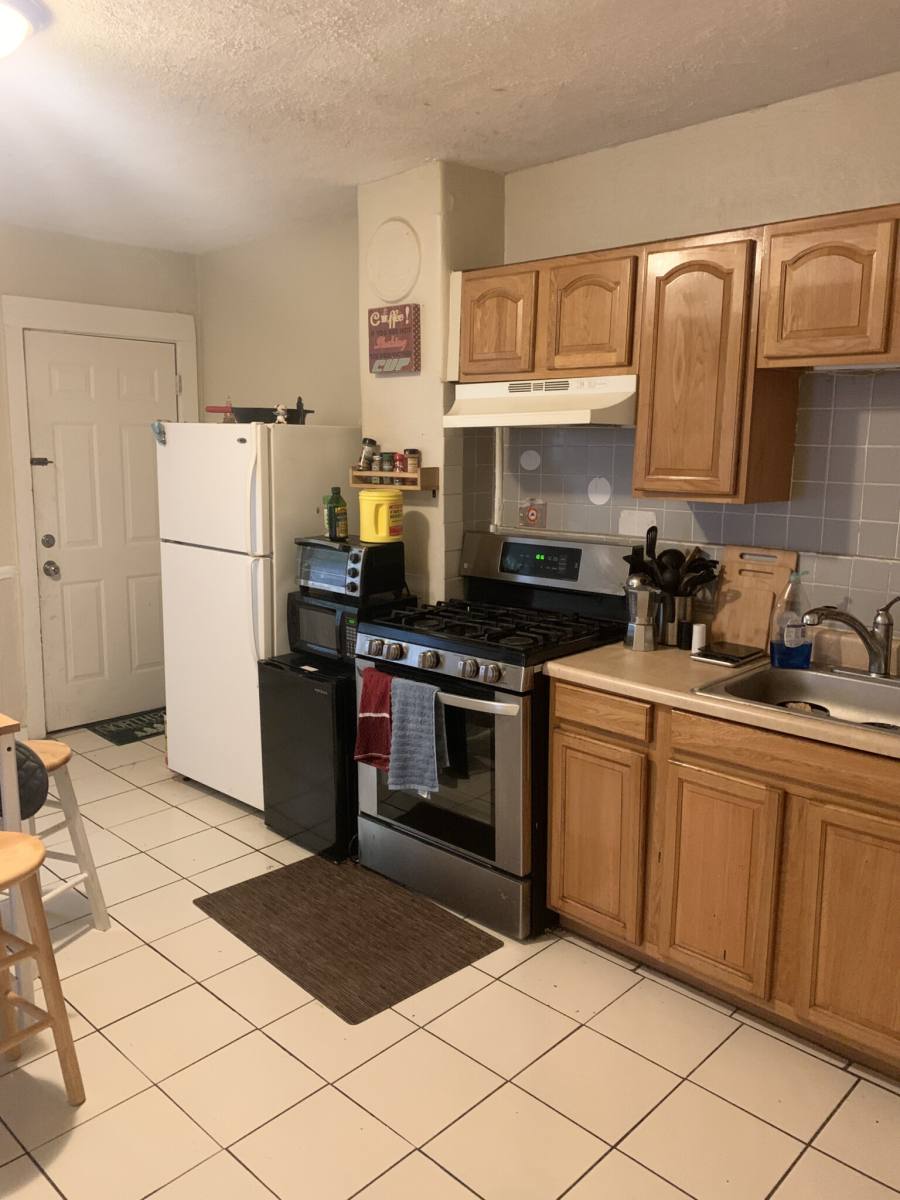 Apartment for rent at 160 Centre St #3, Roxbury, MA 02119
