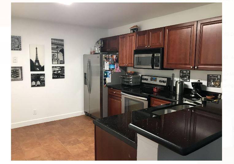 Apartment for rent at 10141 W Sunrise Blvd #304, Fort Lauderdale, FL 33322