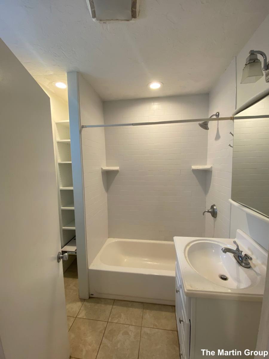 House for rent at 11 Pinckney St #2, Somerville, MA 02145
