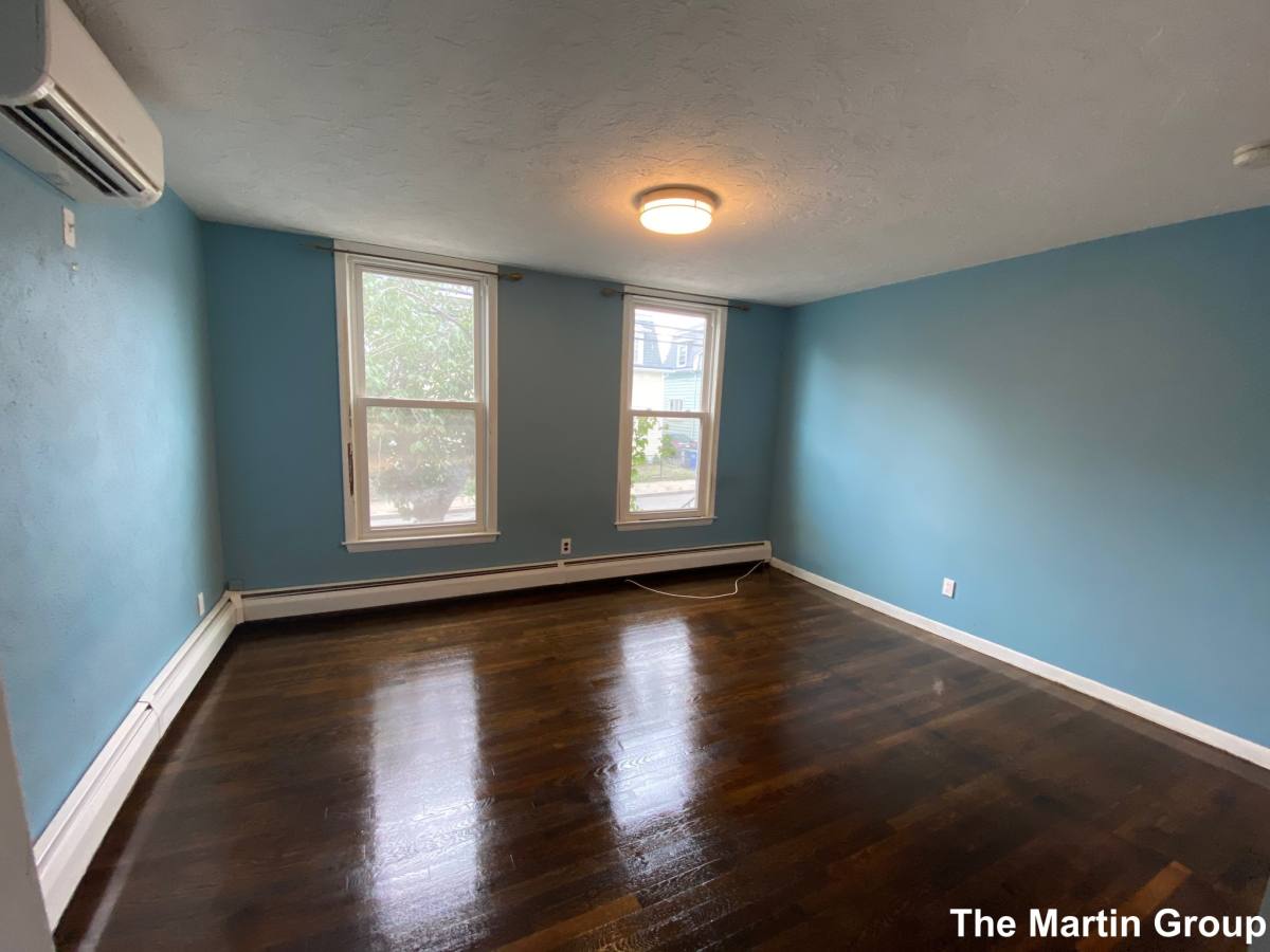 House for rent at 11 Pinckney St #2, Somerville, MA 02145