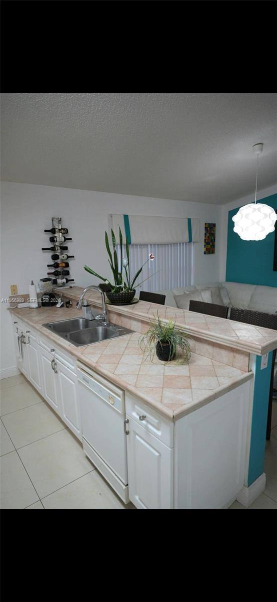 Apartment for rent at 16817 SW 90th St #1, Miami, FL 33196