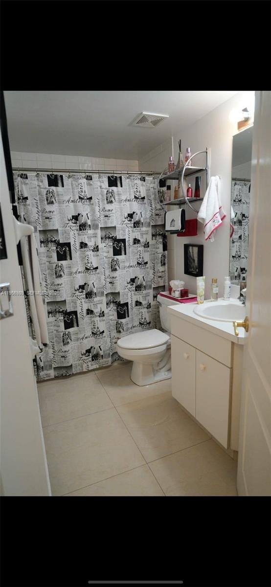 Apartment for rent at 16817 SW 90th St #1, Miami, FL 33196