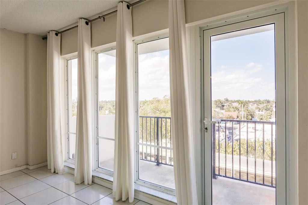 Condo for rent at 340 Sunset Dr #608, Fort Lauderdale, FL 33301