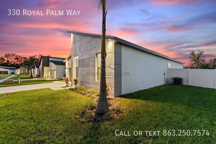 House for rent at 330 Royal Palm Way, Winter Haven, FL 33881