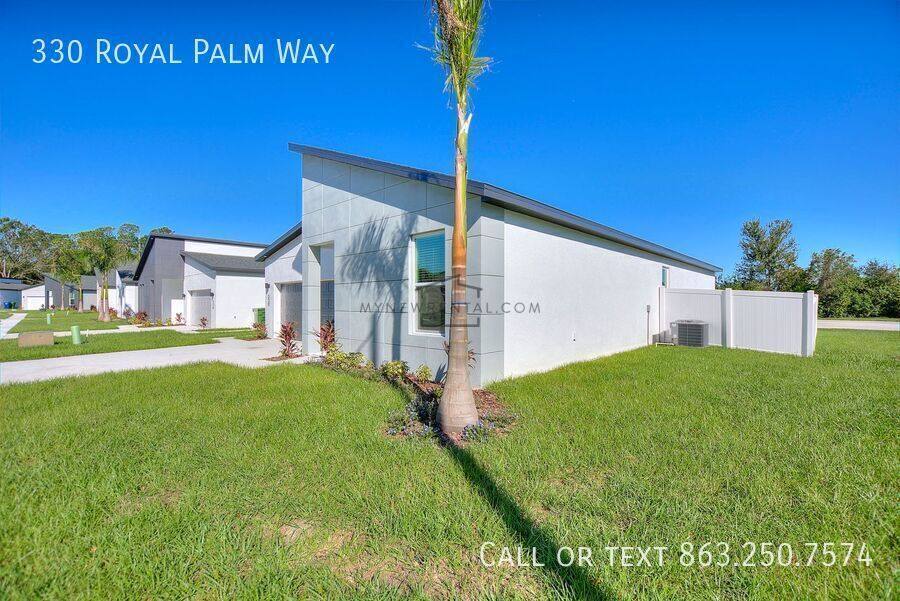 House for rent at 330 Royal Palm Way, Winter Haven, FL 33881