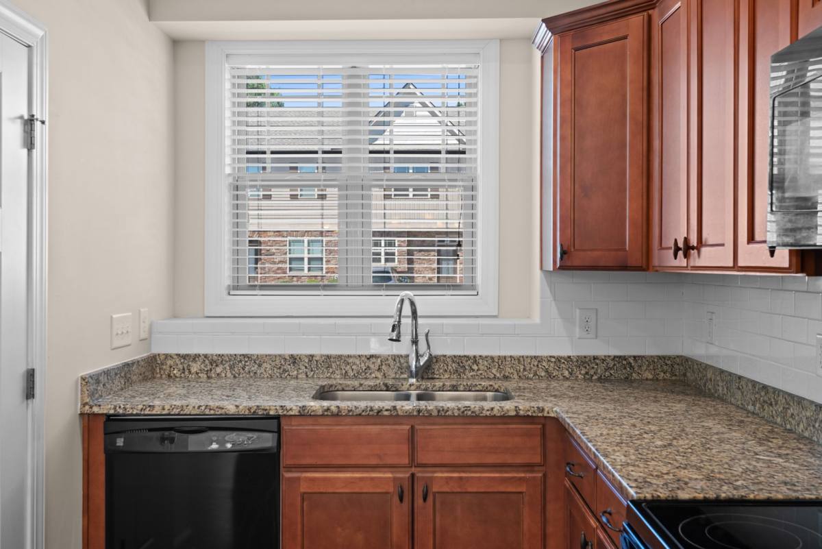 Townhouse for rent at 3950 Amelia Park Dr, Raleigh, NC 27606
