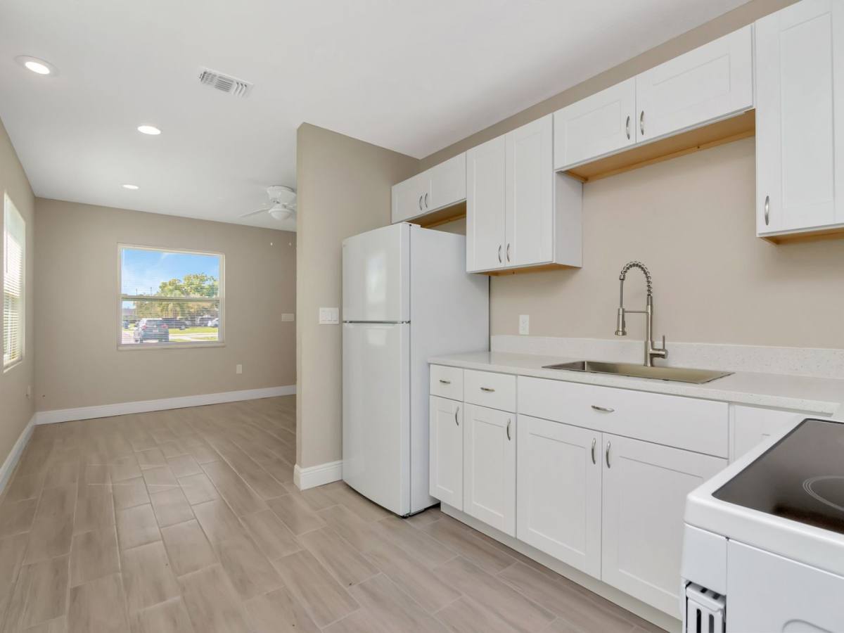 House for rent at 1207 62nd Ave E, Bradenton, FL 34203