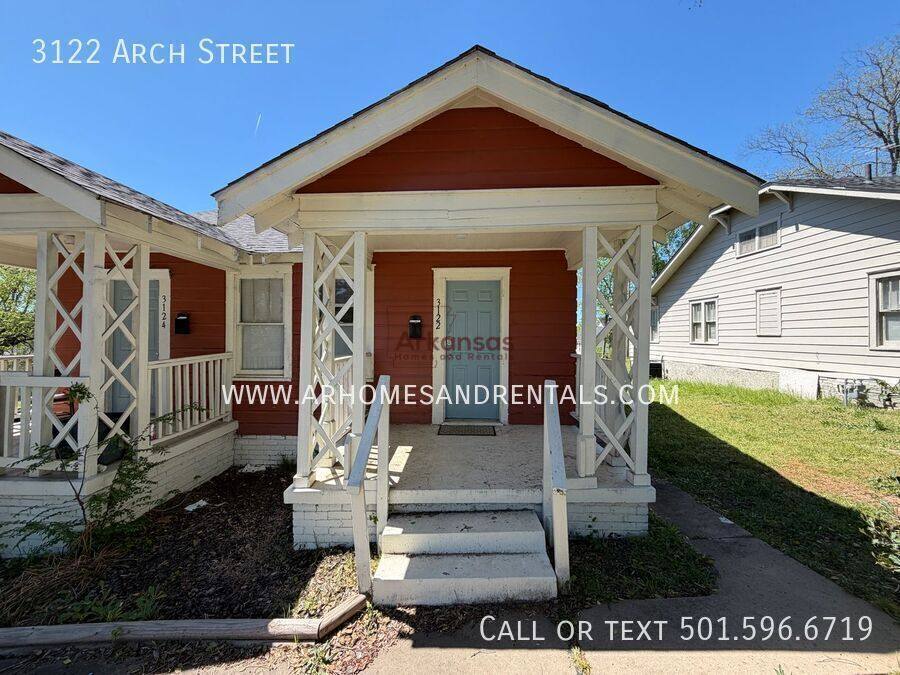 Apartment for rent at 3122 Arch St, Little Rock, AR 72206
