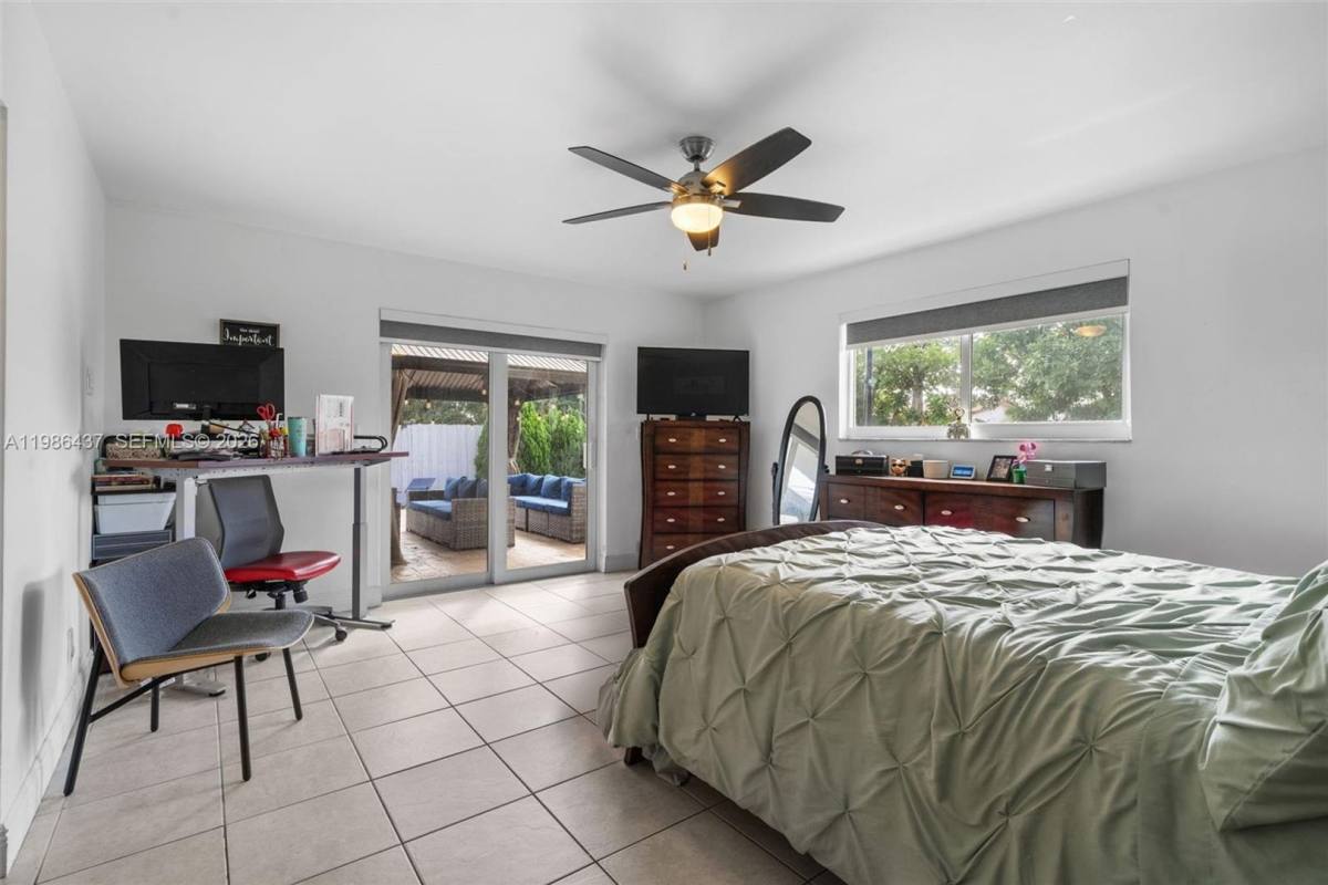House for rent at 4306 Johnson St, Hollywood, FL 33021