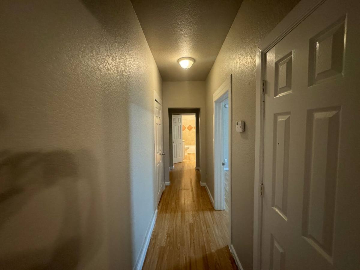 Apartment for rent at 3300 - 3302 Ave, Fort Worth, TX 76105
